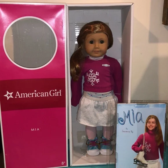 AMERICAN GIRL MIA Doll NEW - Picture 4 of 17